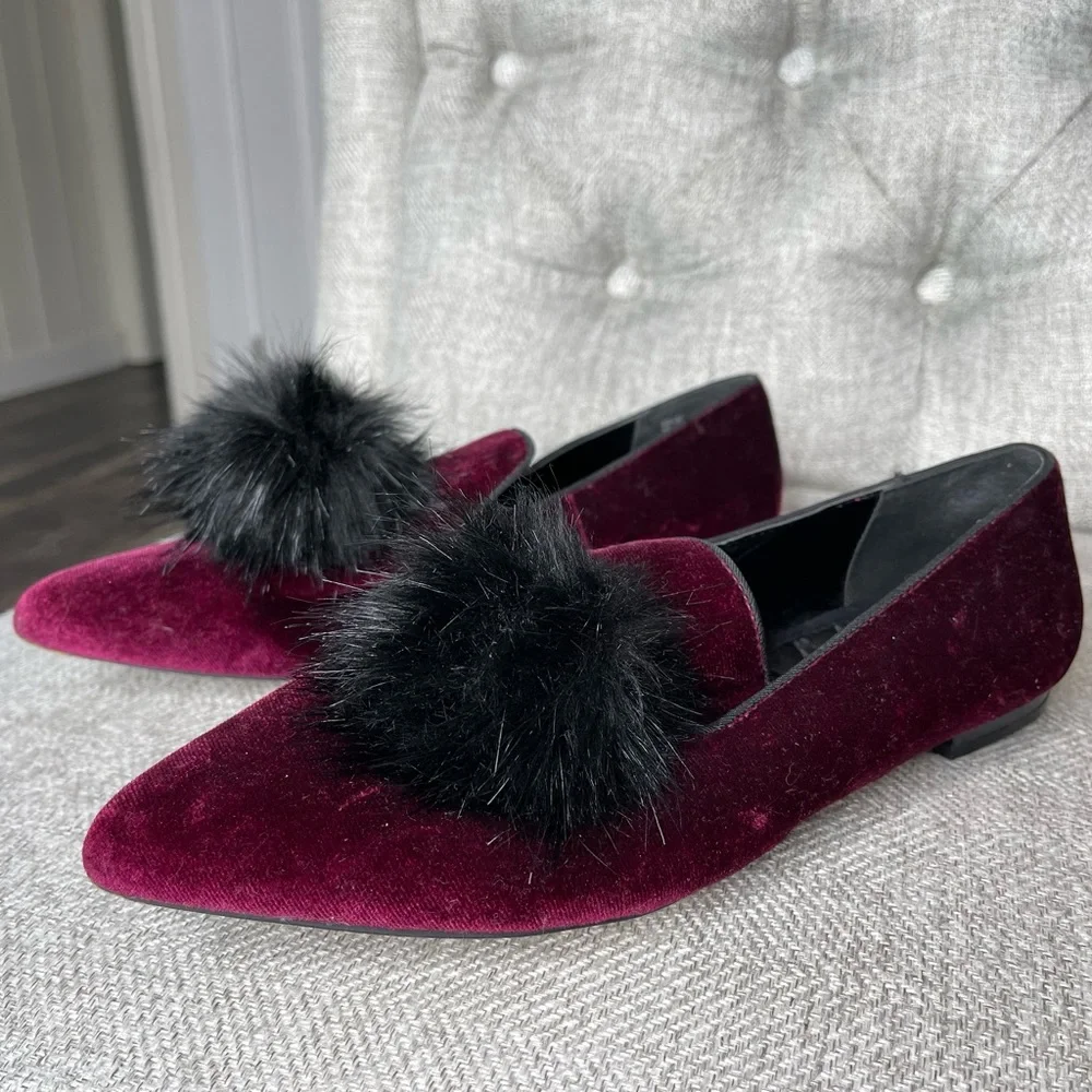 Kurt Geiger Womens Purple Velvet Black Poof Accent Flats Shoes Size 39 8 US - Picture 1 of 4